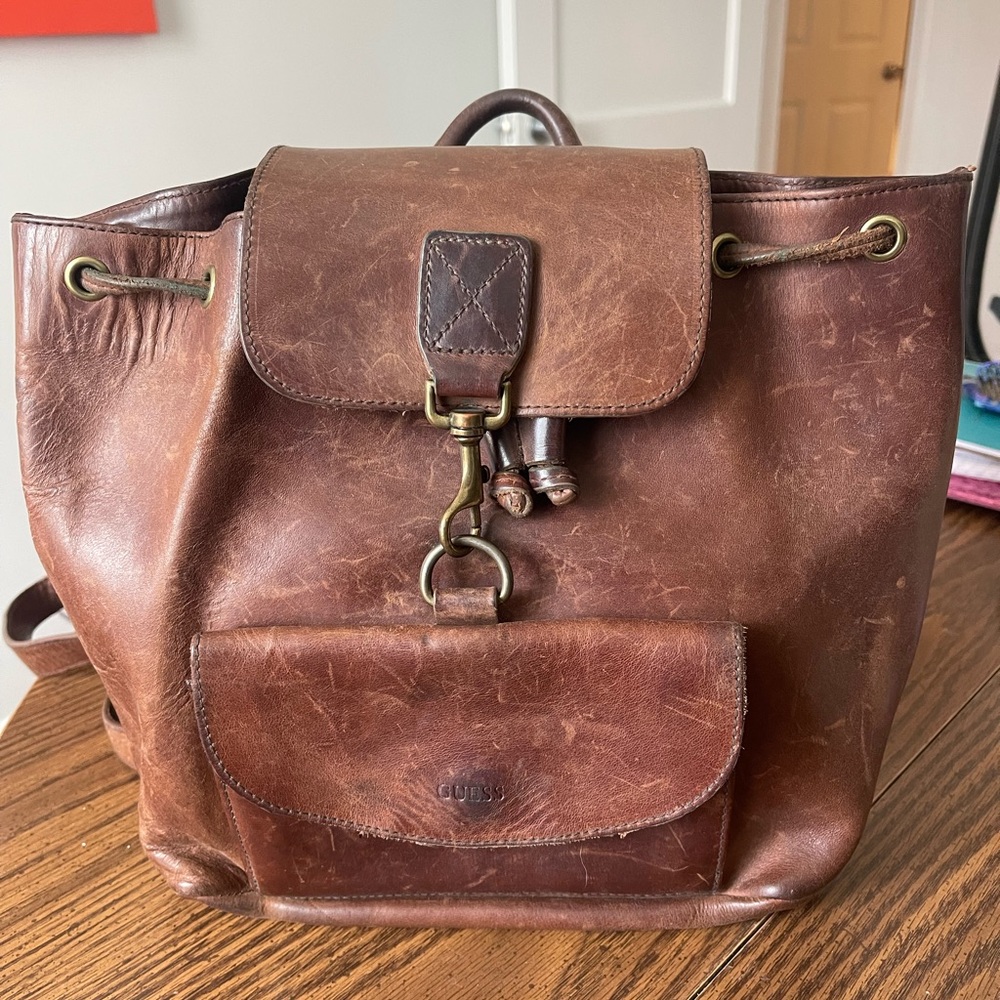 Vintage GUESS Chestnut Leather Backpack